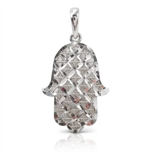 Hamsa pendant with sparkling engraving.