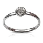 White-gold-diamond-ring-3.jpg